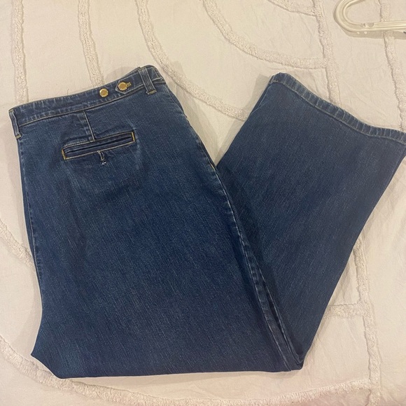 Jones New York Dark Denim Flare Jeans Size 22 - Picture 7 of 12